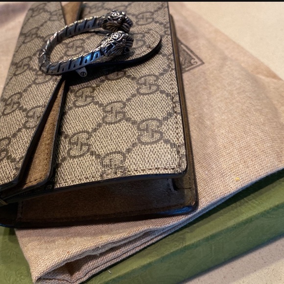 Gucci Crossbody Purse 100% authentic - Picture 5 of 5